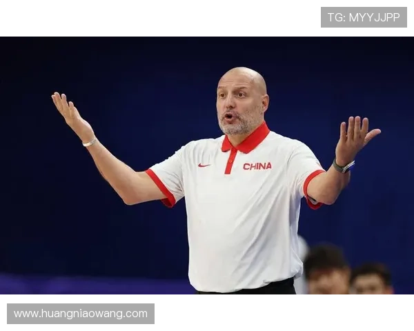 中国男篮备战世界杯新征程 主帅乔尔杰维奇谈战术部署与球员状态