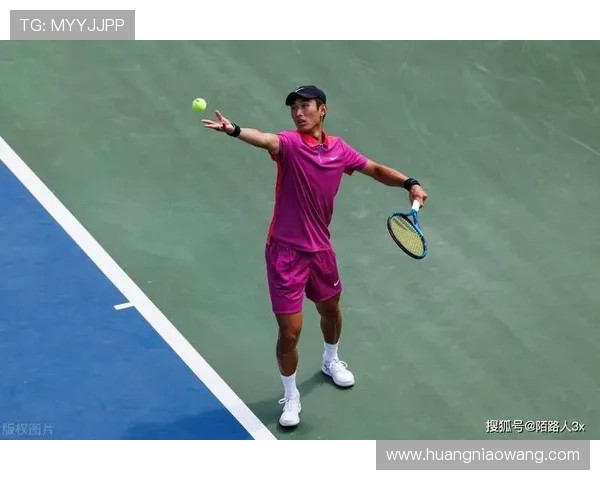 全球网球大赛激战正酣 多项赛事名将亮相争夺年度荣誉