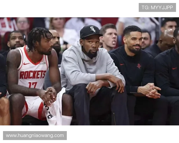 NBA新赛季开幕战前瞻：詹姆斯对决杜兰特，豪强再度争锋