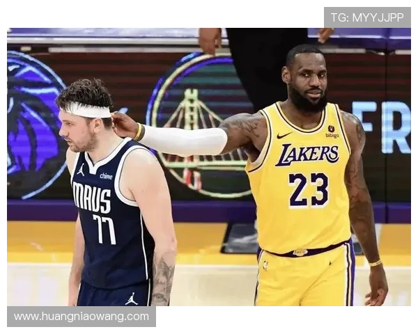 詹姆斯领衔湖人强势反弹西部格局再起波澜引热议季后赛前景成焦点讨论
